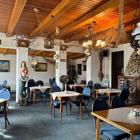 Hotel-Restaurant Cafe Caro カロリーネンジール エクステリア 写真