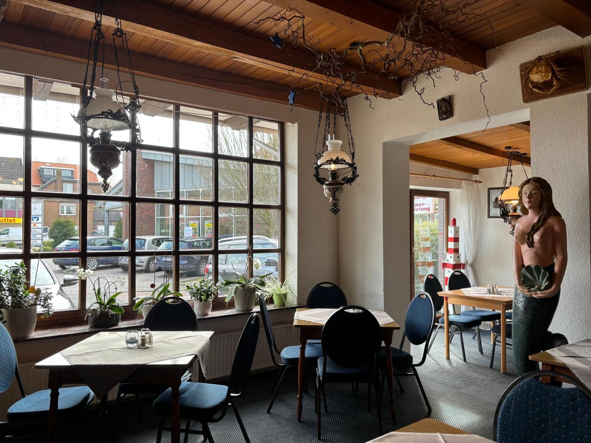 Hotel-Restaurant Cafe Caro カロリーネンジール エクステリア 写真